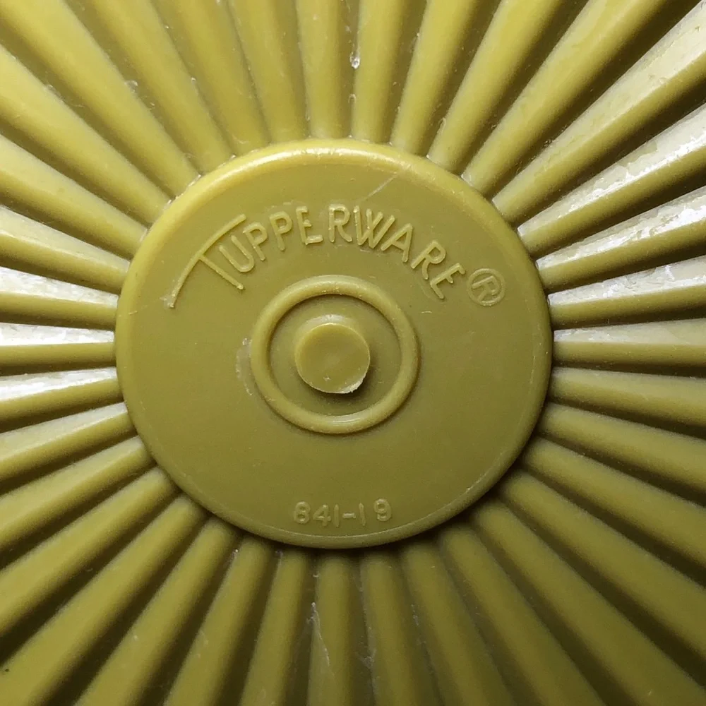 Vintage Tupperware Servalier Replacement Square Olive Green Lid Seal #841-19